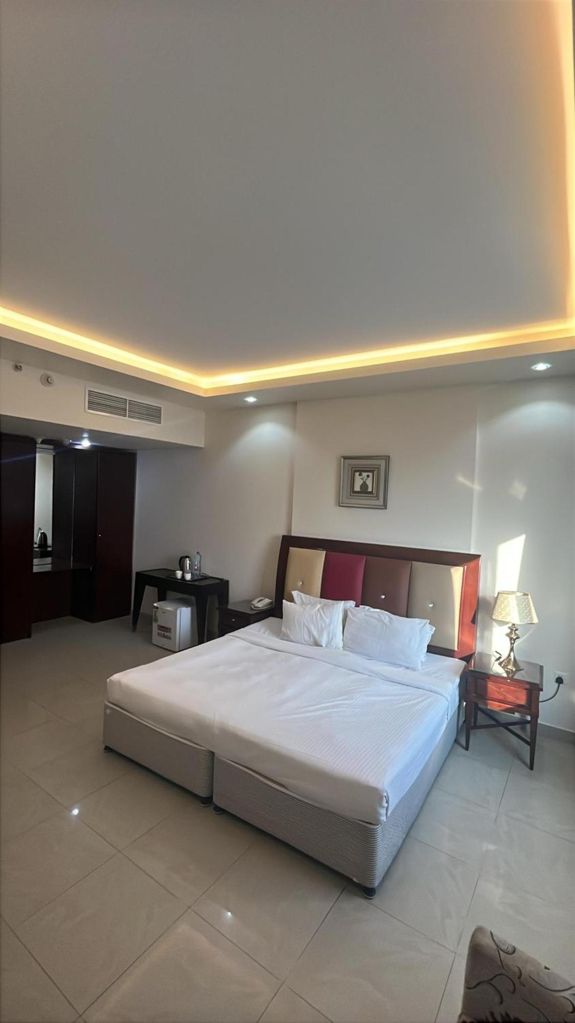 Clifton International Hotel Fujairah Exterior foto